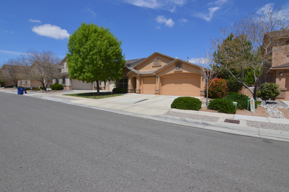 Albuquerque Housing Market Statistics Prices Increase 12.45% January 2014